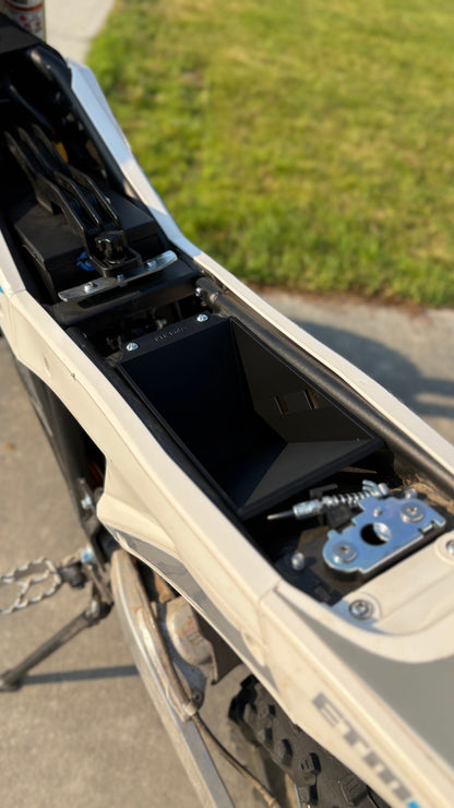 ETM RTR under seat storage PREORDER